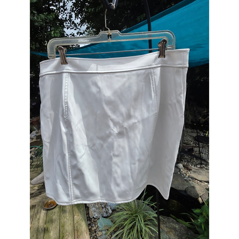 Express Womens White Faux Leather High Rise Moto Mini Skirt Size 14 NWT - Picture 5 of 8